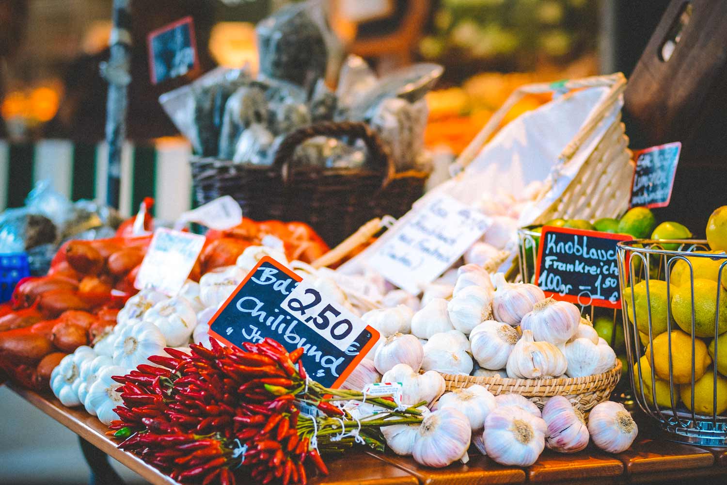 Is Garlic Bad For Dogs Toxic Herbs Can Dogs Eat Bananas is-garlic-bad-for-dogs-toxic-herbs-can-dogs-eat-bananas